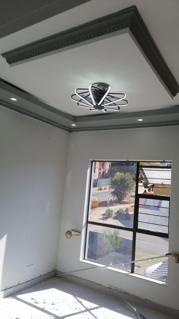 Gallery 9